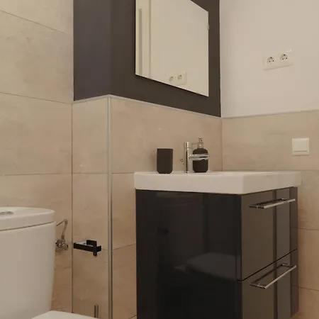 Apartment Tu Hogar 16 Pax Parking,piscina Y Desayuno Incluido