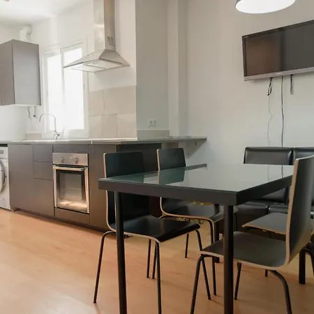 Apartment Tu Hogar 16 Pax Parking,piscina Y Desayuno Incluido *